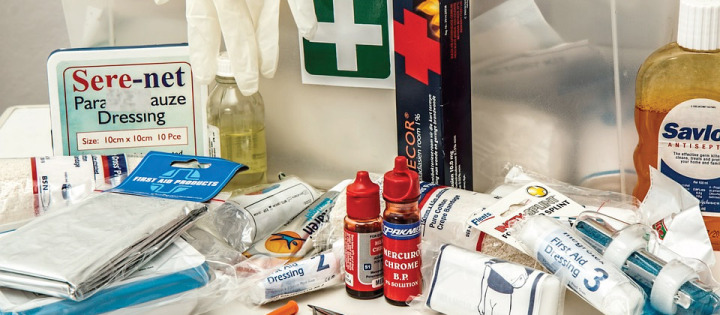 the-link-header-firstaidkit